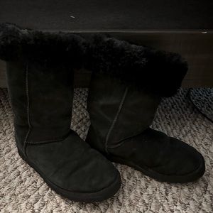Women’s black tall UGGs